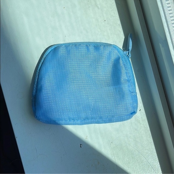 Lululemon Light Blue Coin Pouch - Picture 2 of 3